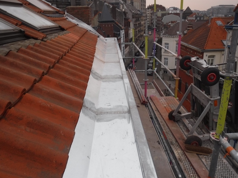 Coût de réparation de corniches de toiture 